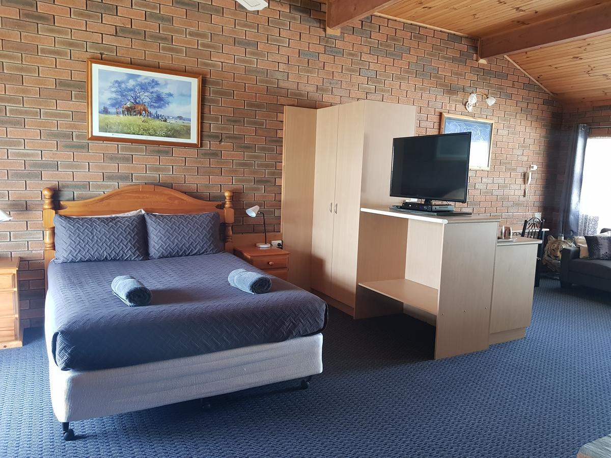 Walkabout Motel Rutherglen Extérieur photo